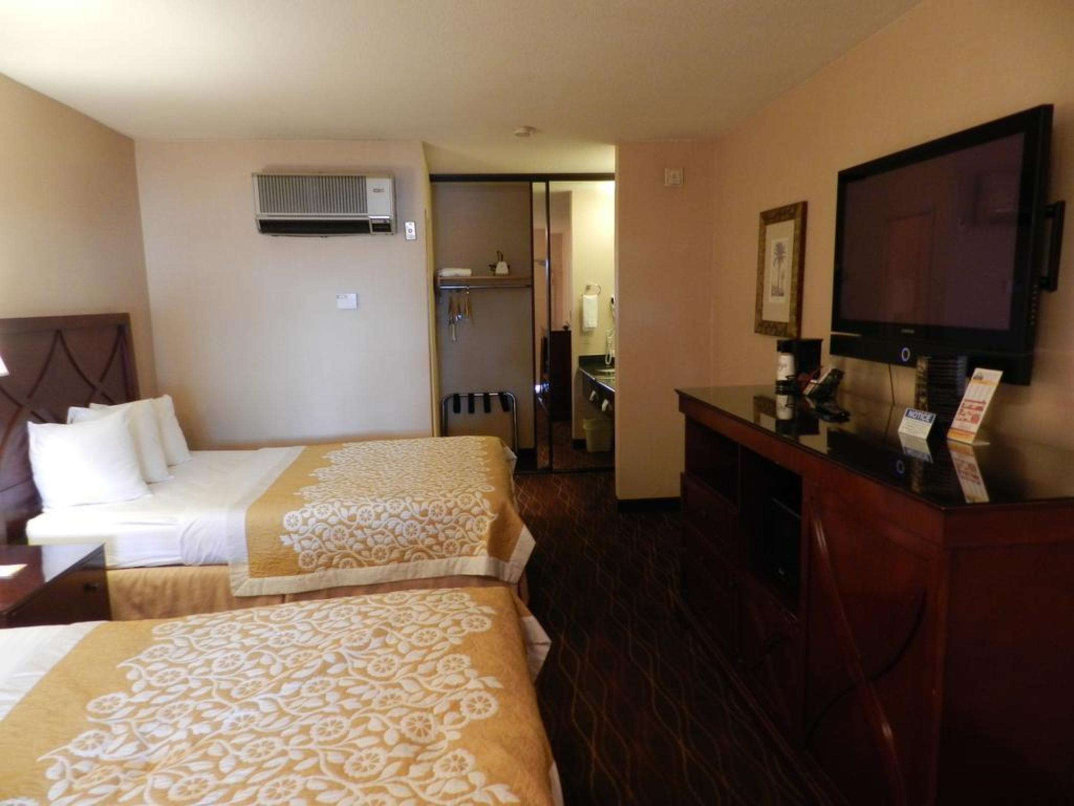 Days Inn and Suites Sea World - photo 11