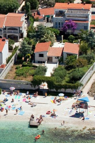 Seaside holiday house Rogoznica 6226 — 4-Star Luxury Hotel in Rogoznica, Croatia
