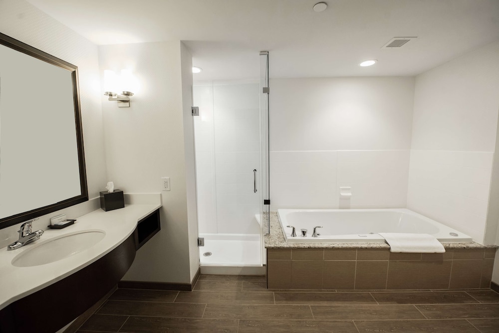 Hilton Garden Inn Indiana at IUP - photo 41