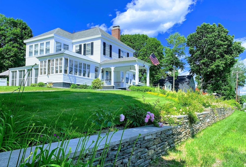 Brewster Inn — Dexter — photo 2