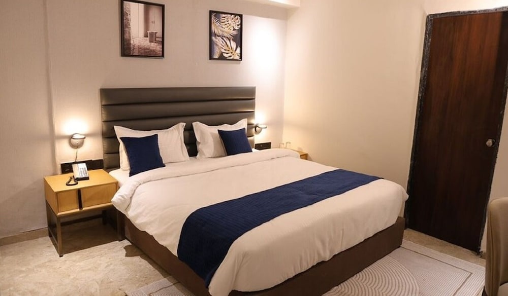 Lords Studio Inn Jamnagar in Jamnagar, India