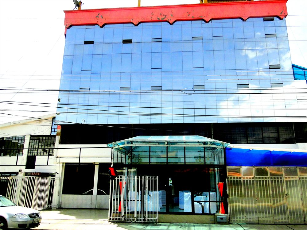 Glamour Hotel — hotel in Riobamba