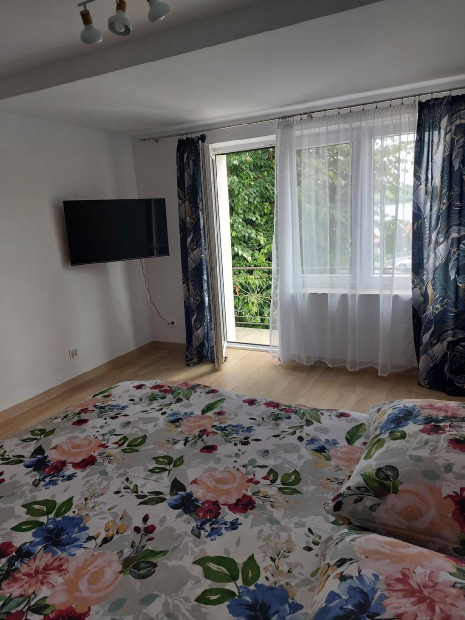 Apartament - carbon neutral hotel in Unknown City