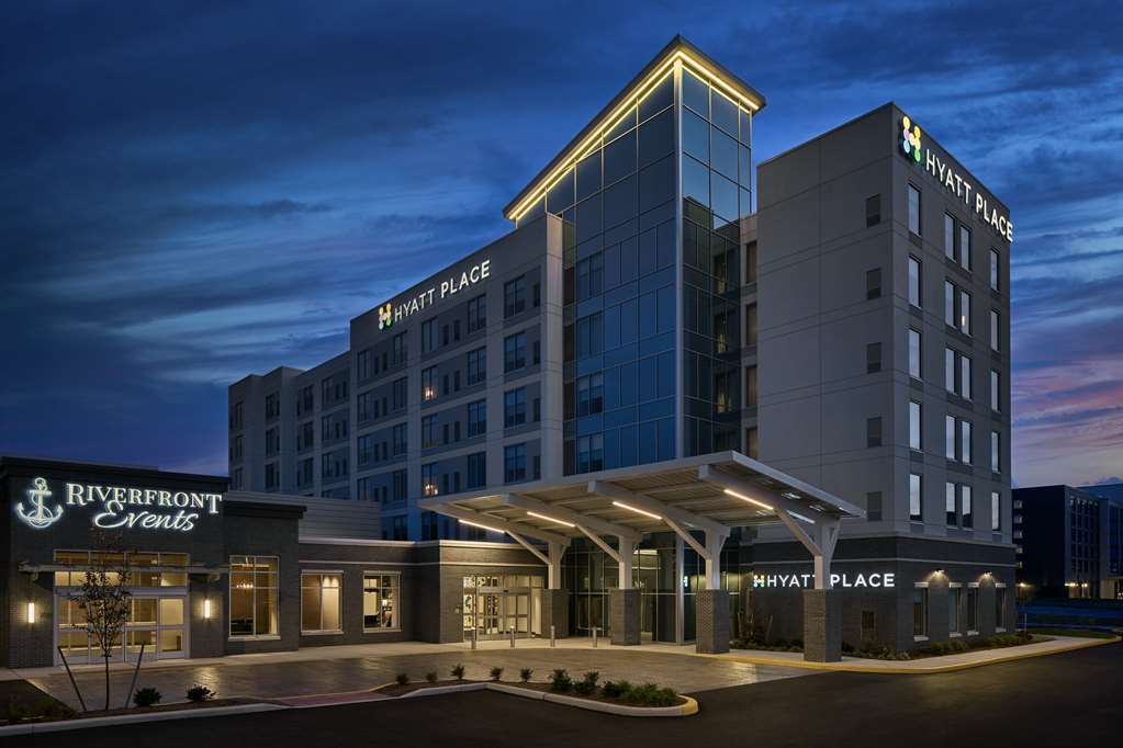 Hyatt Place Wilmington Riverfront - photo 15