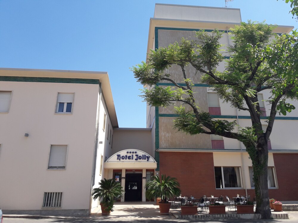 Hotel Jolly — hotel in Castrovillari