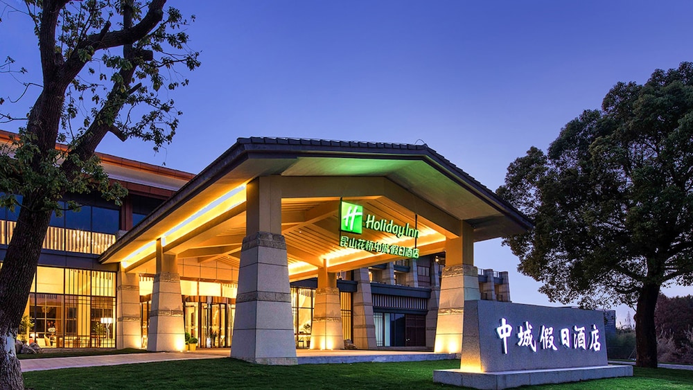 Holiday Inn Kunshan Huaqiao by IHG — 4-Star Luxury Hotel in Suzhou, People's Republic of China