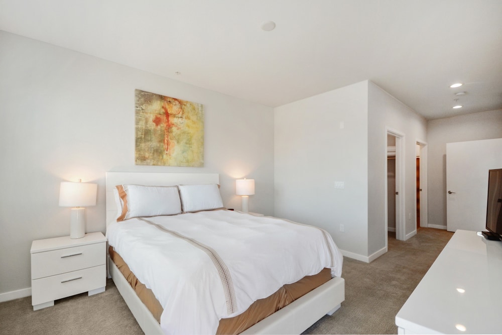 Global Luxury Suites in Menlo Park - photo 12