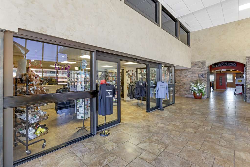 Best Western Plus Raton Hotel - photo 28