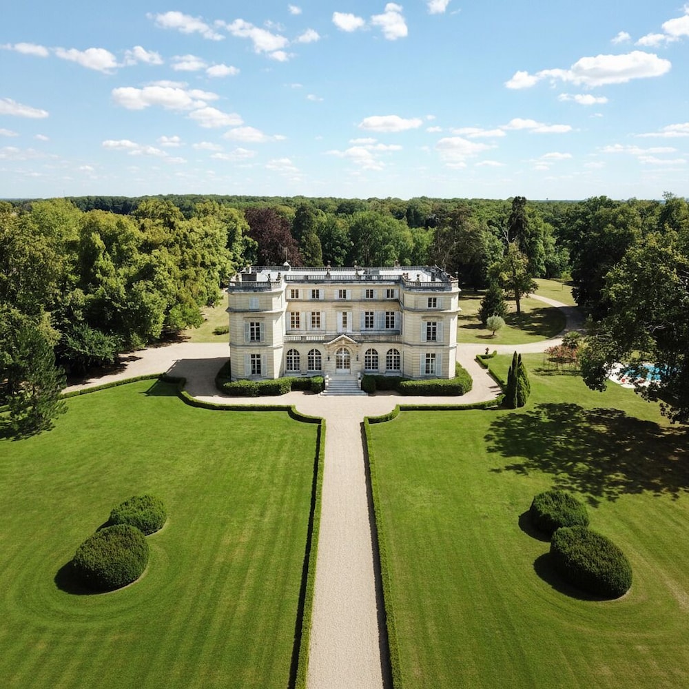 Le Château du Boulay Morin — 5-Star Luxury Hotel in Rouen, France