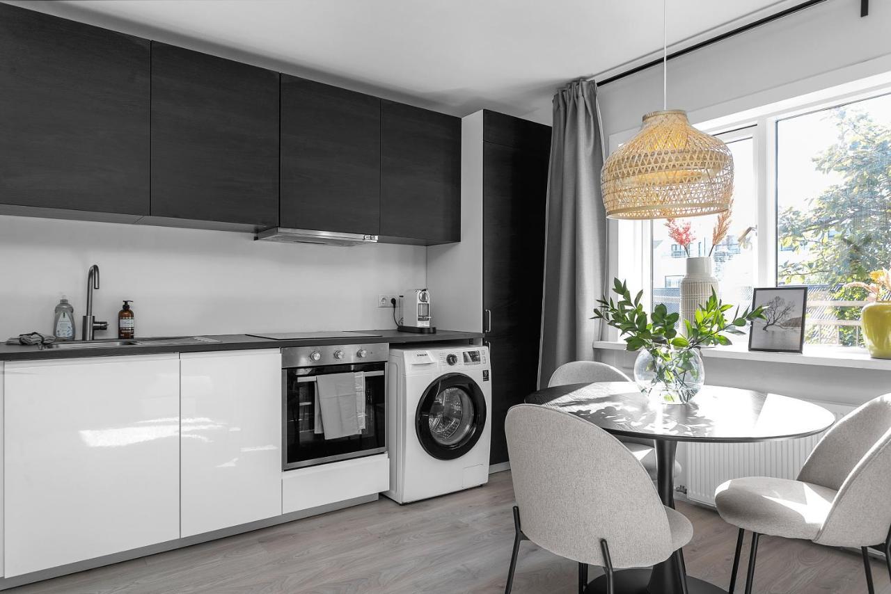 Lokastígur Charming and Inviting Apartment