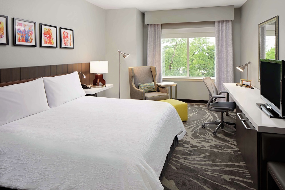 Hilton Garden Inn DFW Airport South - photo 4