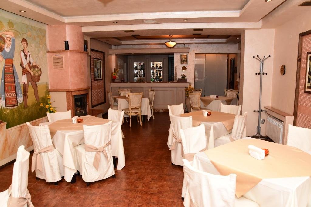 Complex Praveshki Hanove — Pravets