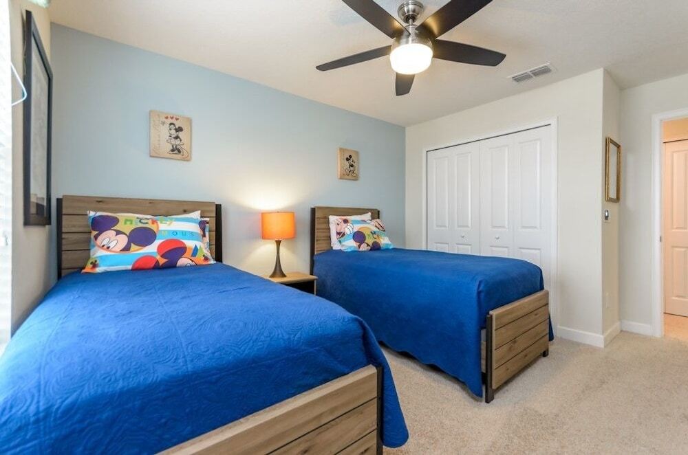 Amazing Townhome Storey Lake 4804CS — 4-Star Luxury Hotel in Kissimmee, United States