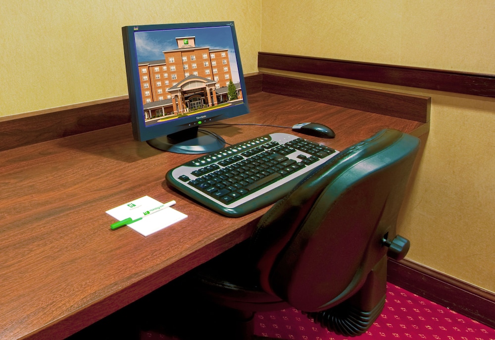 Holiday Inn Chantilly Dulles Expo Center by IHG - photo 30