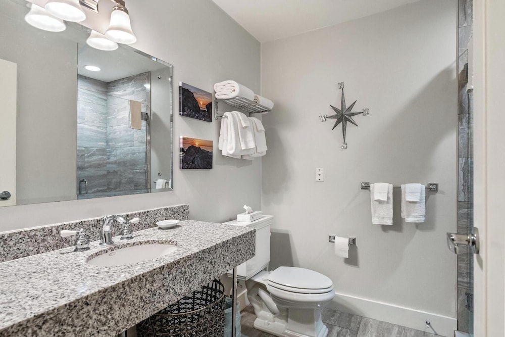 Village Suites Bay Harbor - photo 52