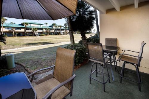 Seaspray Condos 209A — 4-Star Luxury Hotel in Fort Walton Beach, United States