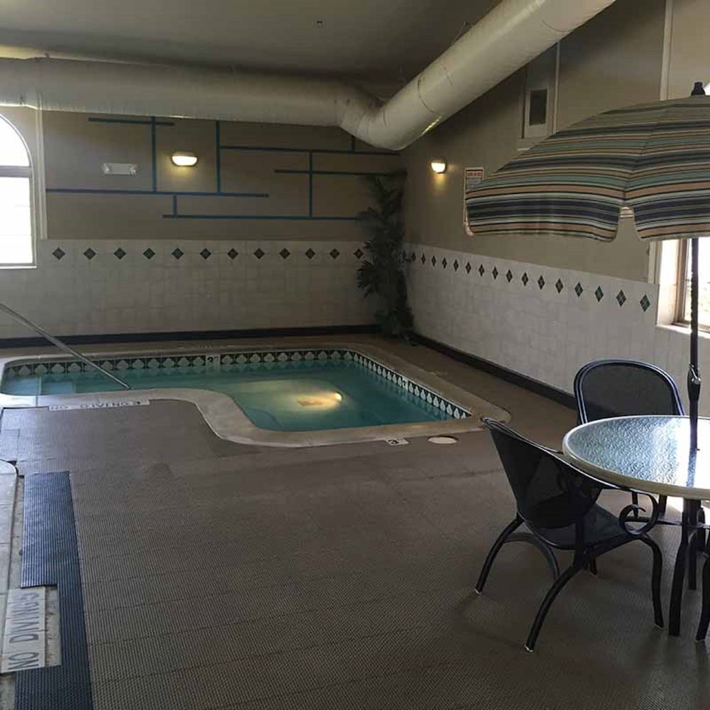 Osceola Grand Hotel - photo 18