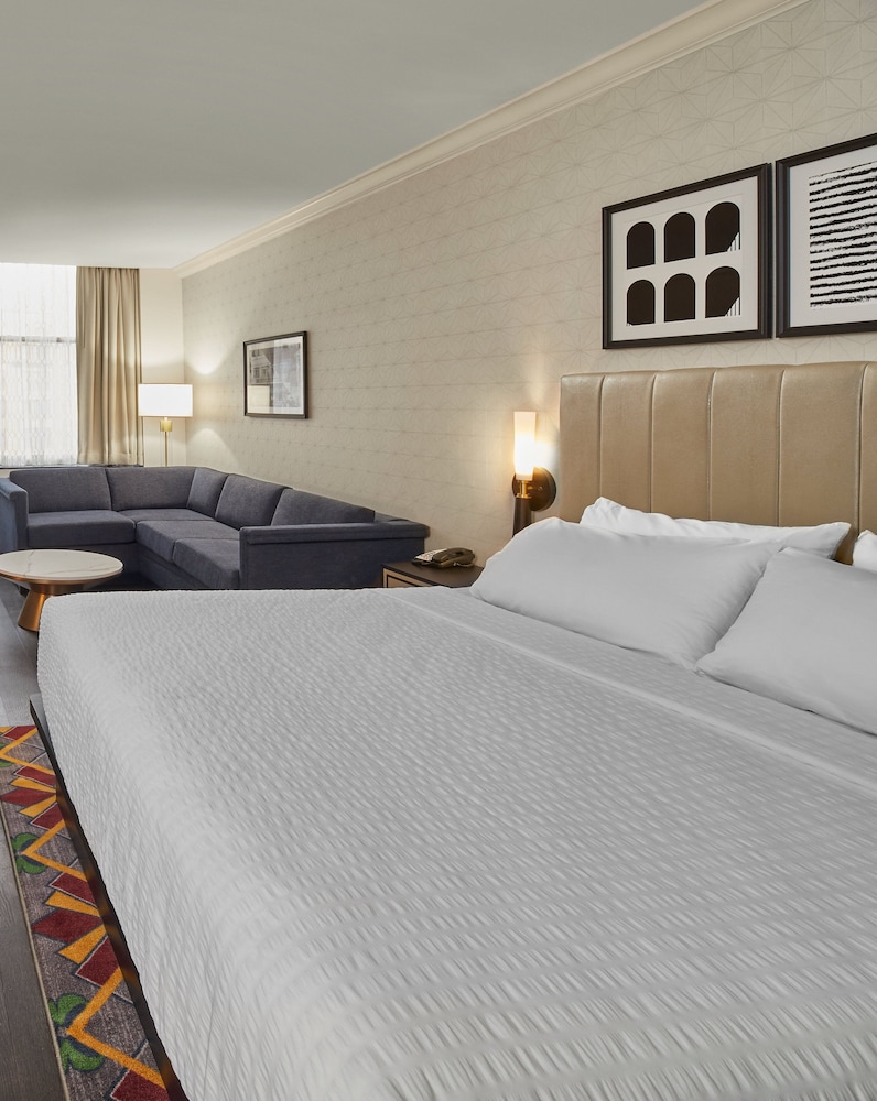 Hotel Indigo Cleveland Downtown by IHG - photo 18
