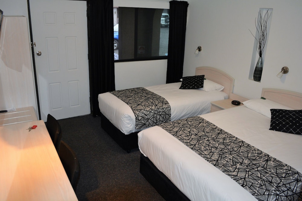 Alabaster Motor Inn Taree — Taree — photo 4