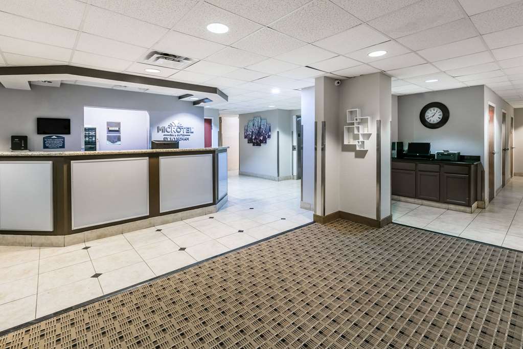 Microtel Inn & Suites by Wyndham Scott Lafayette — Scott — photo 4