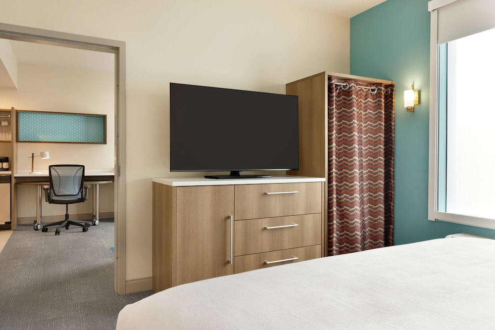 Home2 Suites by Hilton New Brunswick NJ - photo 21