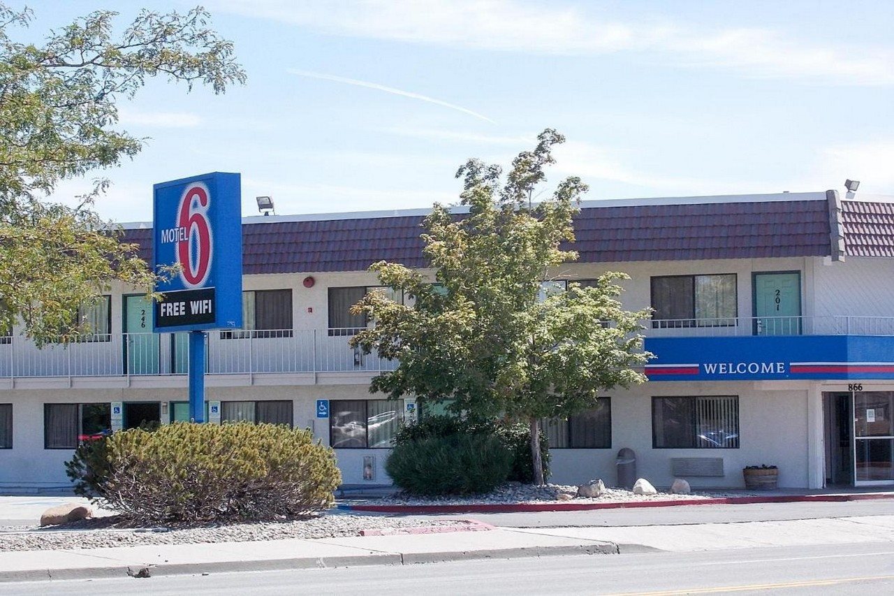 Motel 6 Reno NV Livestock Events Center - photo 2