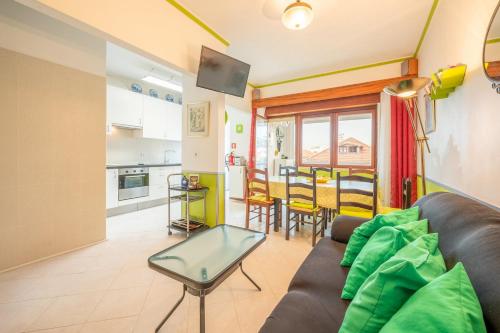GuestReady Sea Breeze in Costa da Caparica — 4-Star Luxury Hotel in Lisbon, Portugal