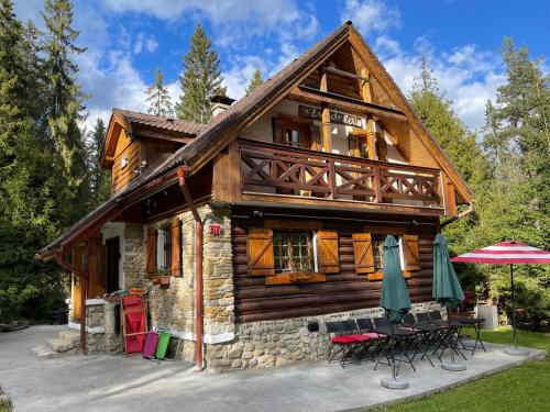 Chata Zuzanka Tatranská Štrba v blízkosti Štrbské Pleso in Strba, Slovakia