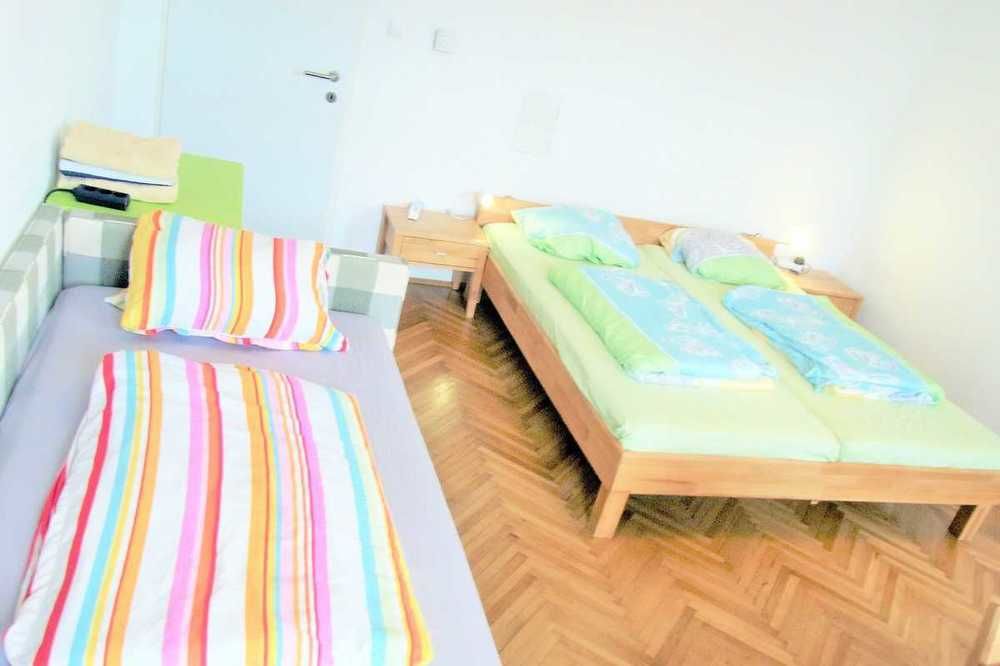 Design Apartment Schönbrunn — 5-Star Luxury Hotel in Vienna, Austria