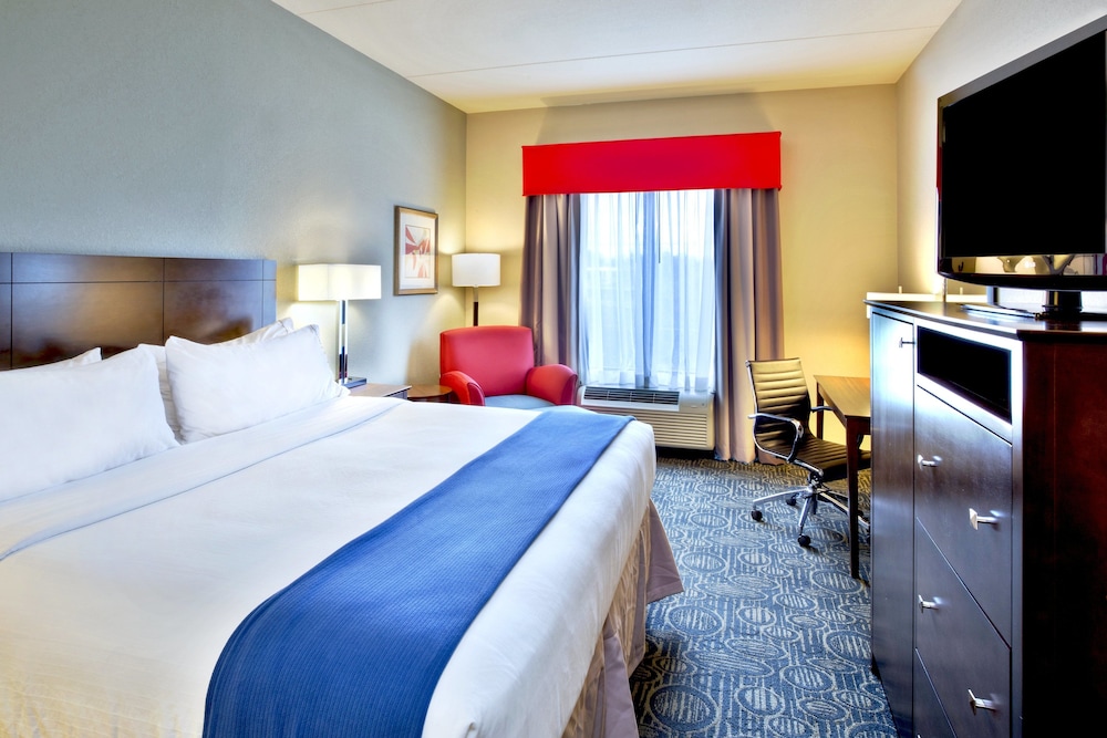 Holiday Inn Express & Suites Oak Ridge by IHG - photo 7