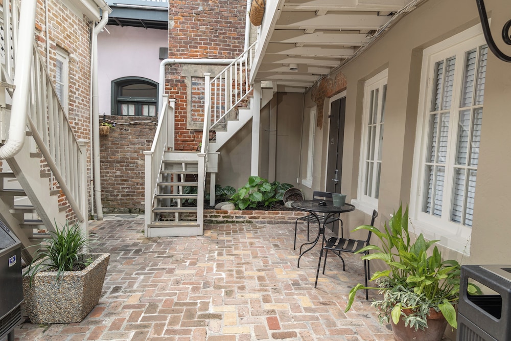 Inn on Ursulines - photo 39