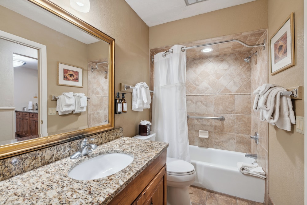 Eagle Point Resort - photo 32