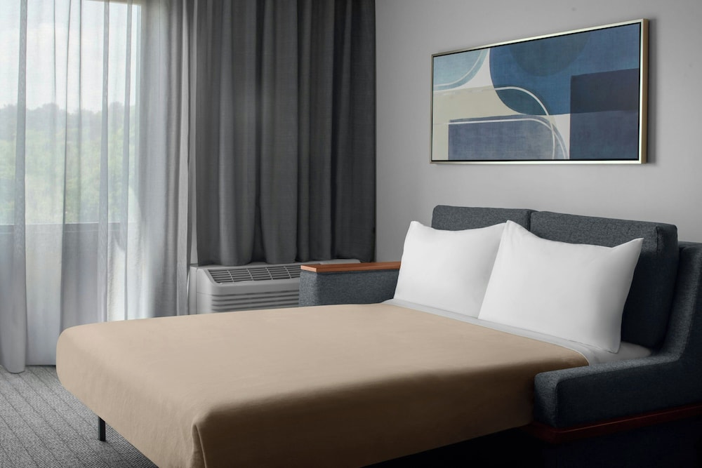 Courtyard by Marriott Pittsburgh Airport Settlers Ridge - photo 15