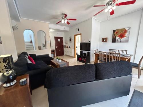 Casa Ricardo A Murcia Holiday Rentals Property — 4-Star Luxury Hotel in Torre-Pacheco, Spain