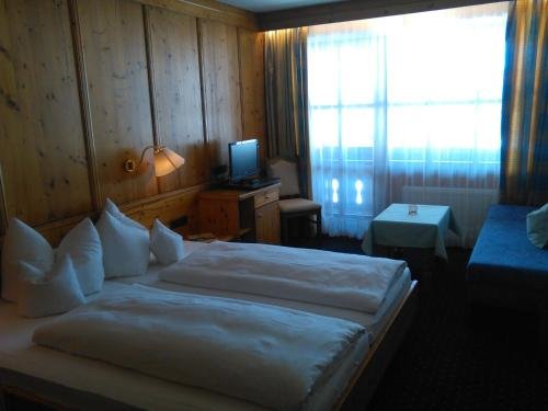 Hotel Gasthof Nutzkaser — Ramsau — photo 3
