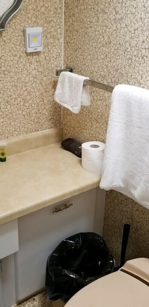 Hotel Off the Vine - photo 45