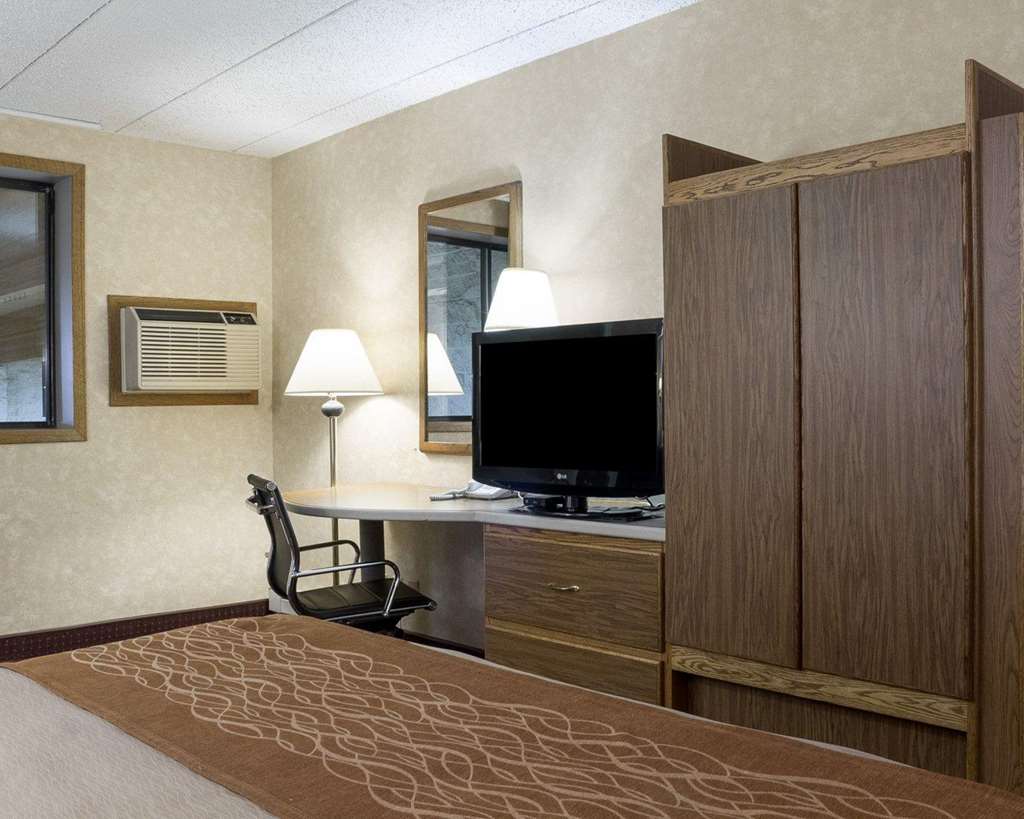 Quality Inn Bismarck I 94 - photo 23