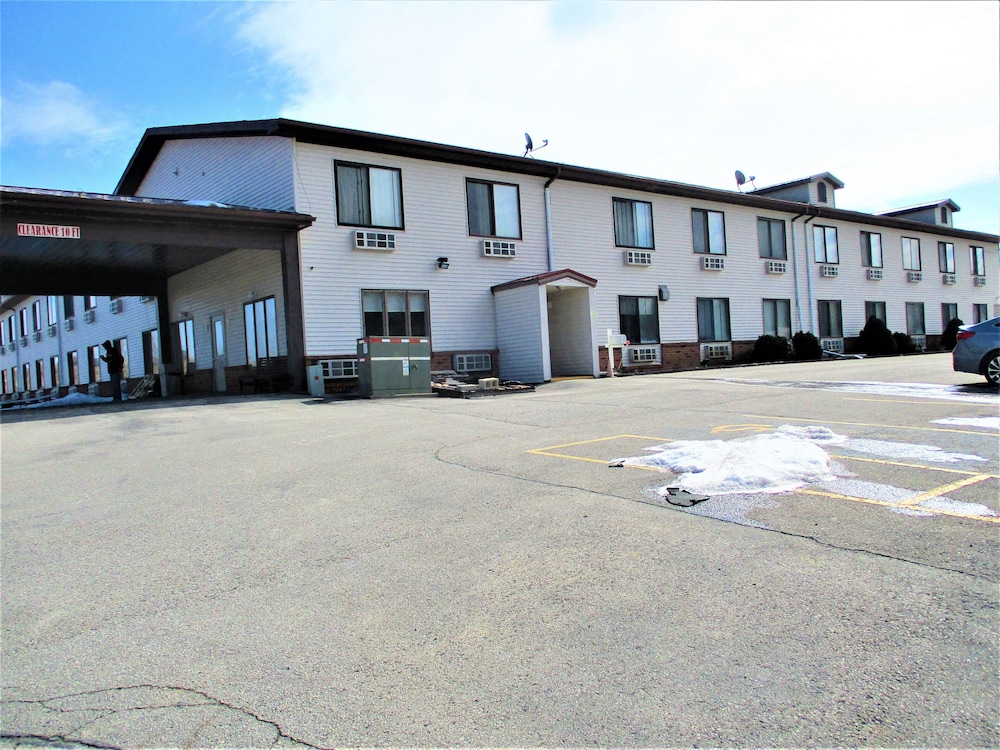 Sunset Inn - carbon neutral hotel in Williamsburg
