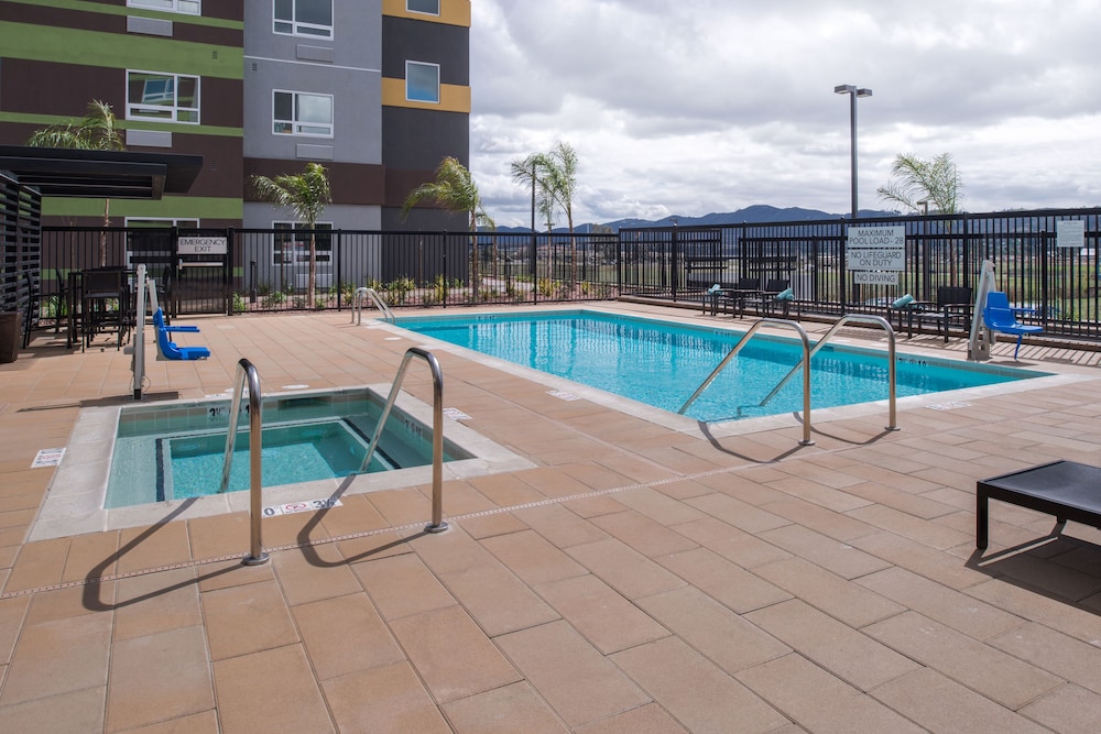 Courtyard by Marriott Temecula Murrieta - photo 17