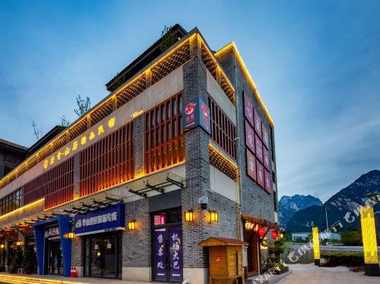 Huaqi Ruosu Mountain House — hotel in Huayin