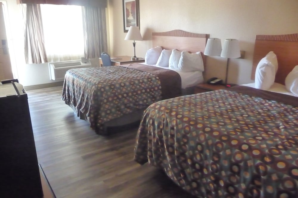 Sierra Inn Near Fort Huachuca AZ - photo 41