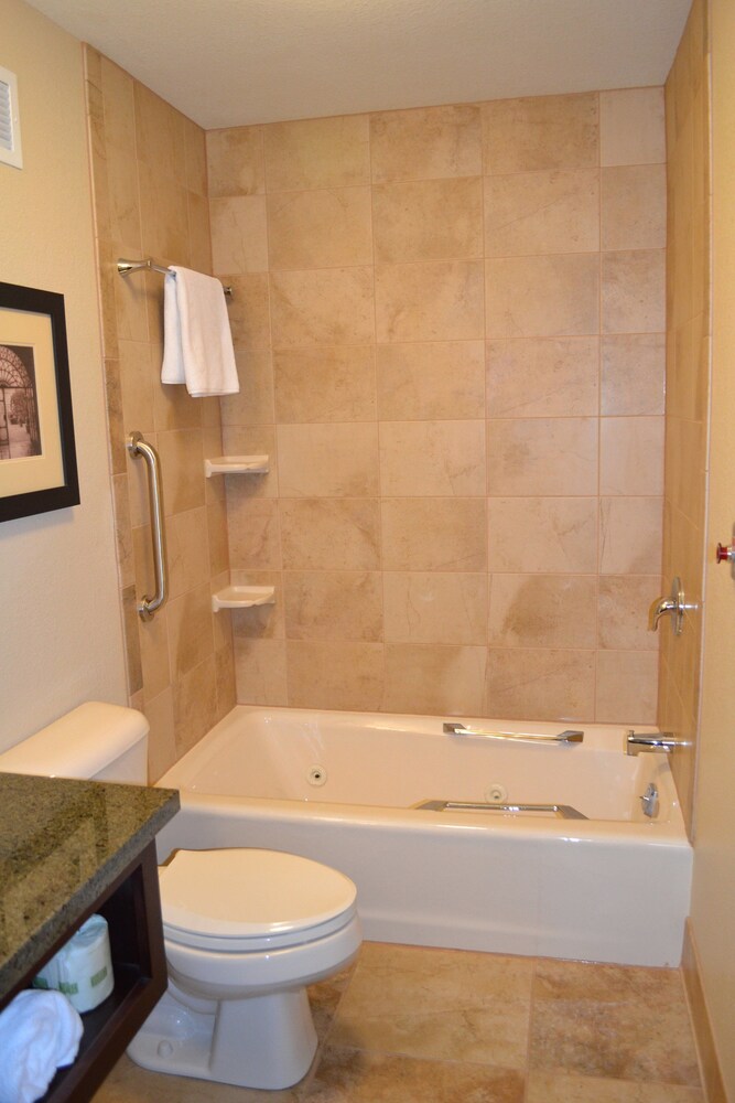 Holiday Inn Eau Claire South I 94 by IHG - photo 38