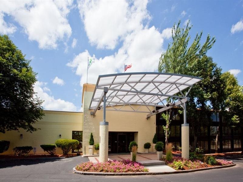 Holiday Inn Hotel & Suites Nashua — hotel in Nashua