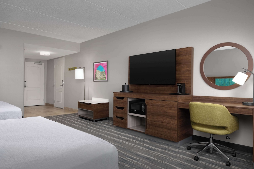 Hampton Inn & Suites Durham North I 85 - photo 8