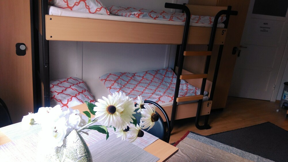Hansezimmer City — hotel near Hamburg Helmut Schmidt Airport