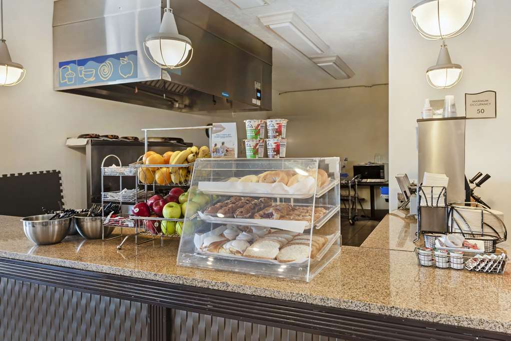 Best Western Plus Eagleridge Inn & Suites - photo 49