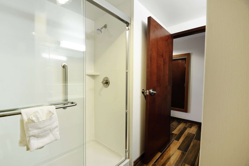 Hampton Inn & Suites Ponca City - photo 29