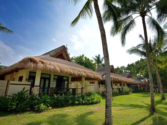 Alona Palm Beach Resort in Panglao, Philippines