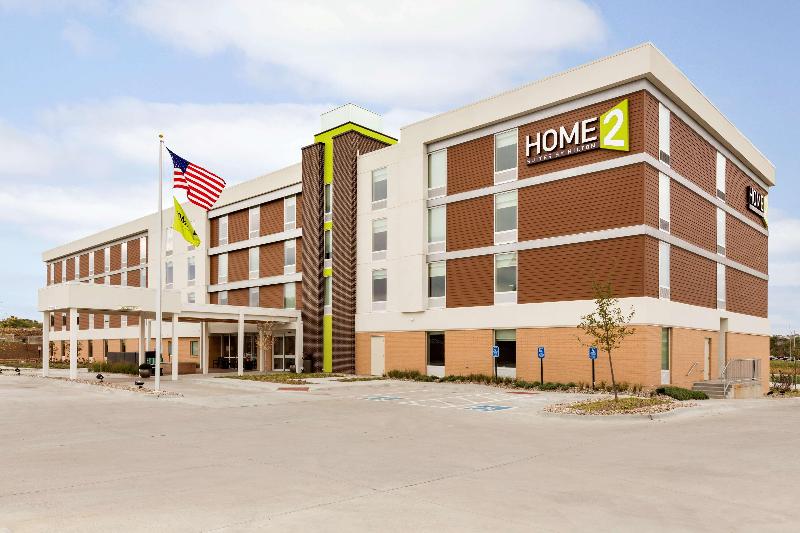 Home2 Suites by Hilton Omaha West NE - photo 4