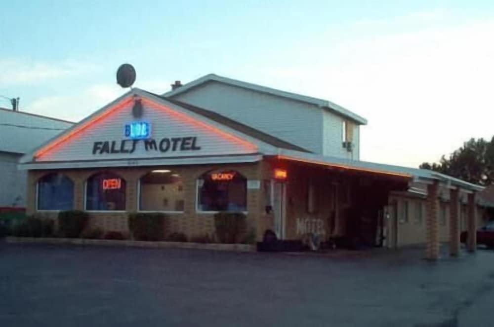 Blue Falls Motel — hotel in Tonawanda
